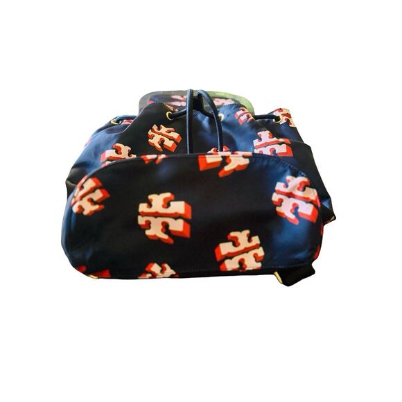 Tory Burch Nylon Logo Backpack – Navy & Red Print NWOT - Picture 3 of 8